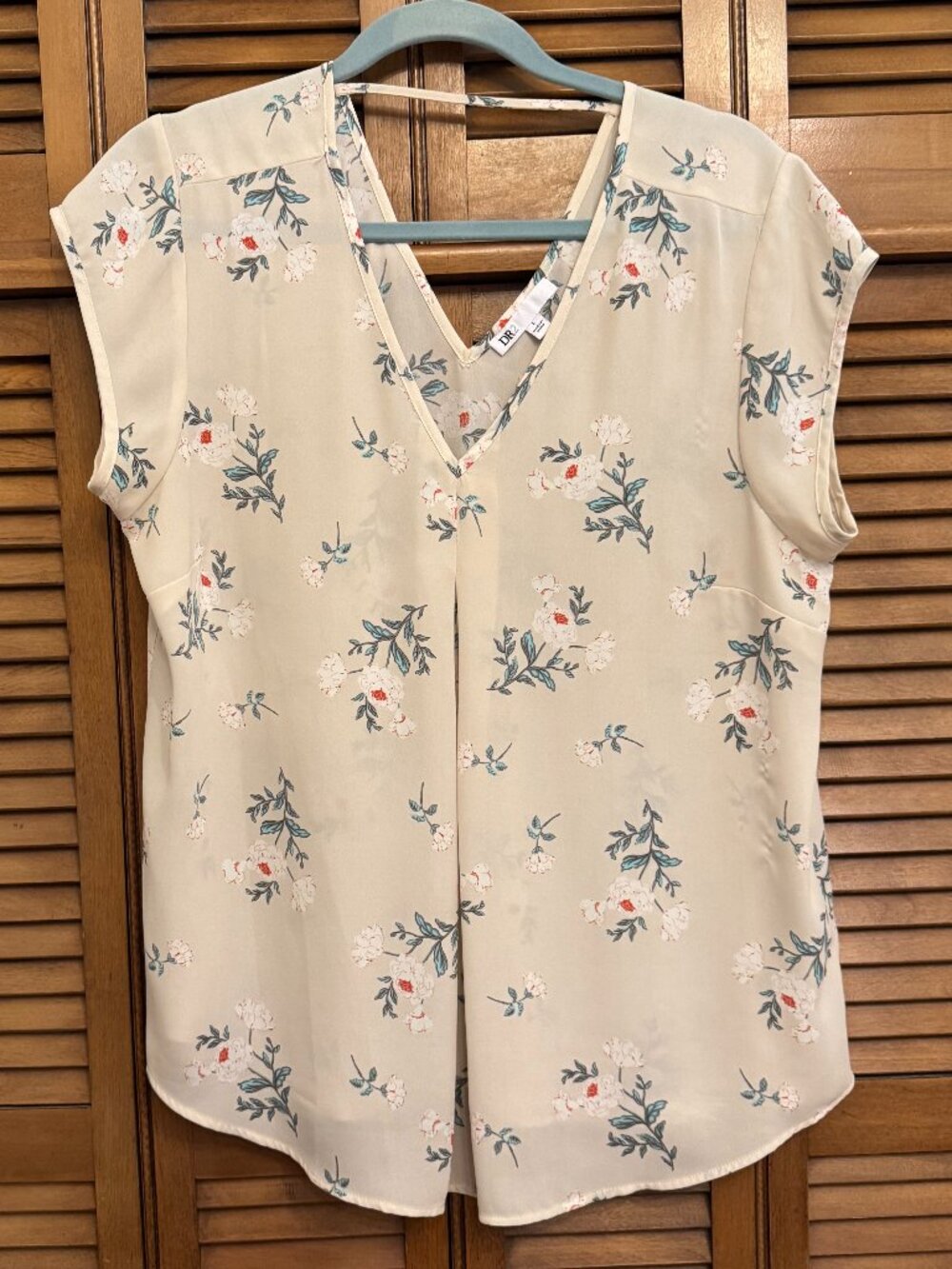 Like New DR2 Floral Top Size L